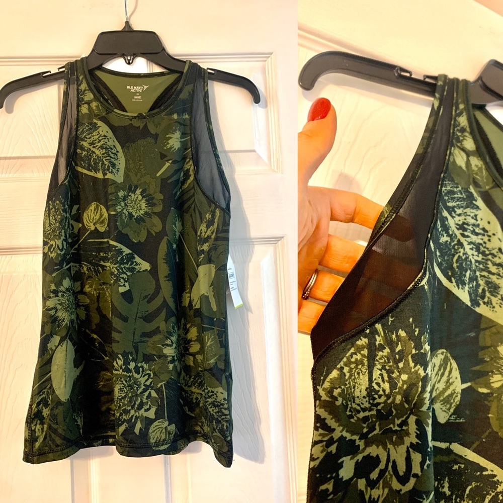 NEW Old Navy activewear top XS